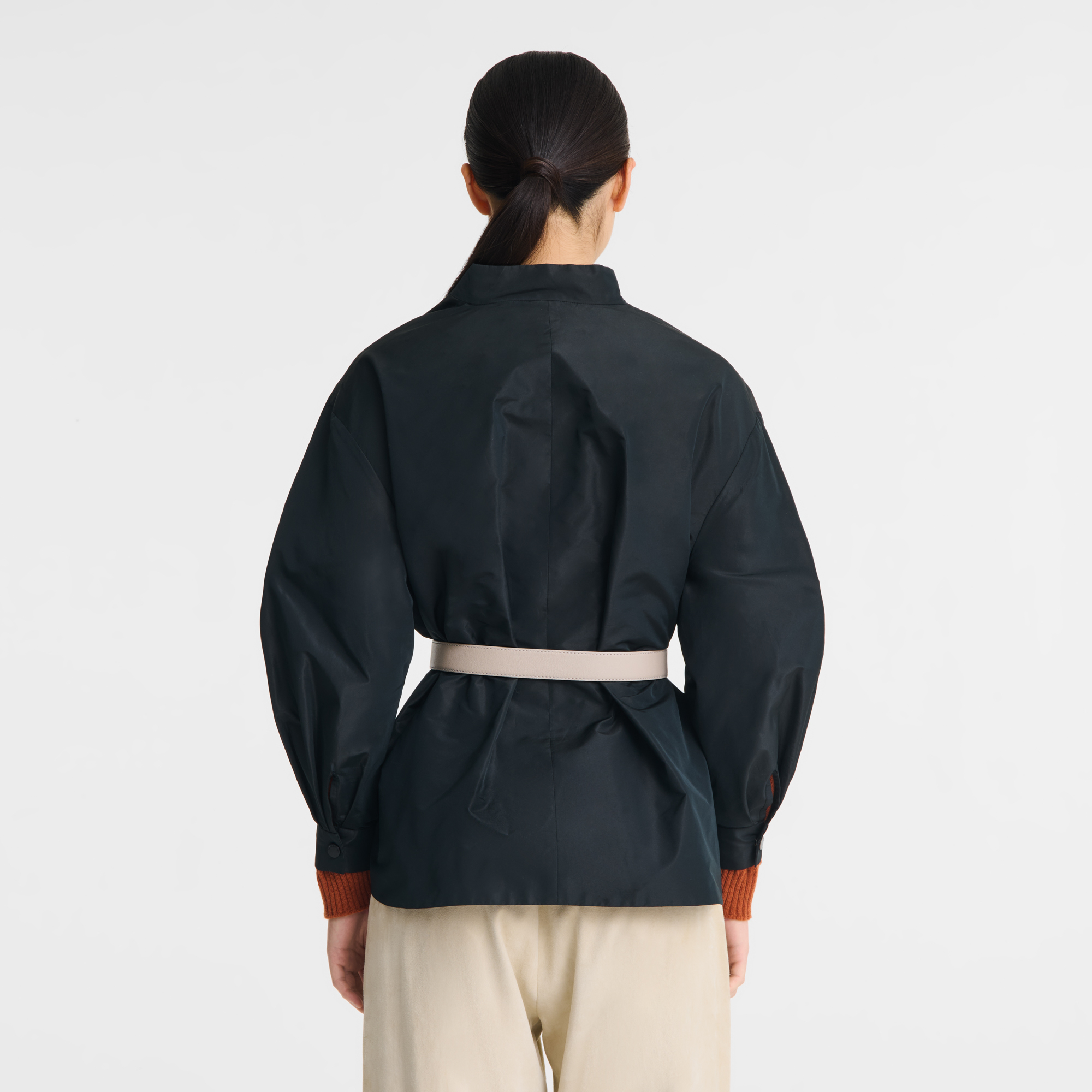 null 和服式夹克, 黑色