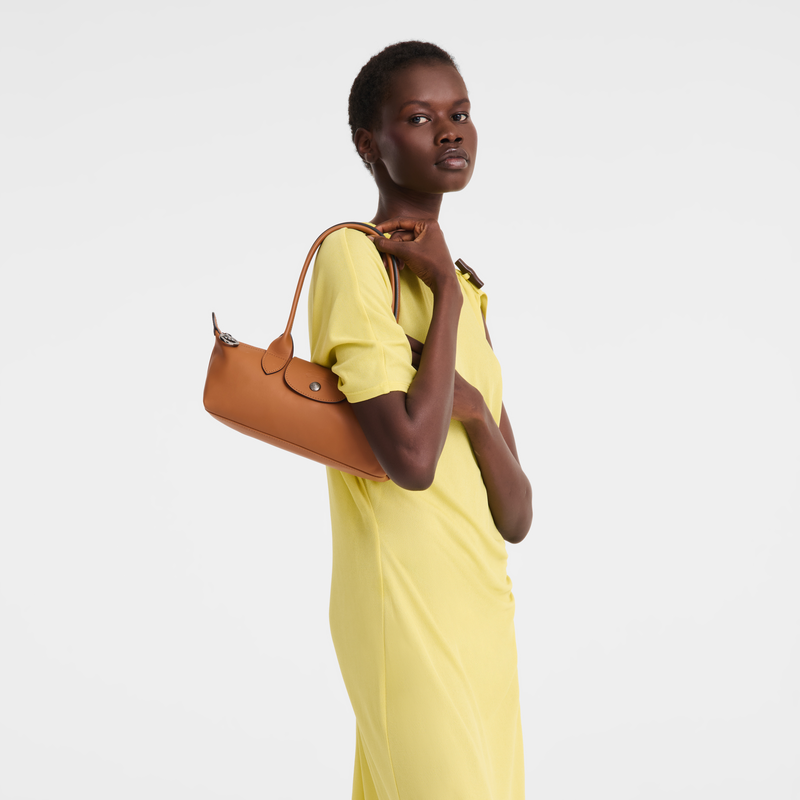 Le Pliage Xtra M Shoulder bag , Cashew - Leather  - View 2 of  6