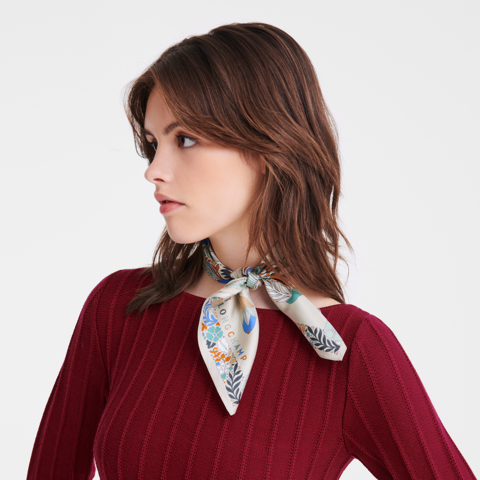 For&ecirc;t Longchamp Silk scarf 50, Paper