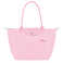 粉红色
