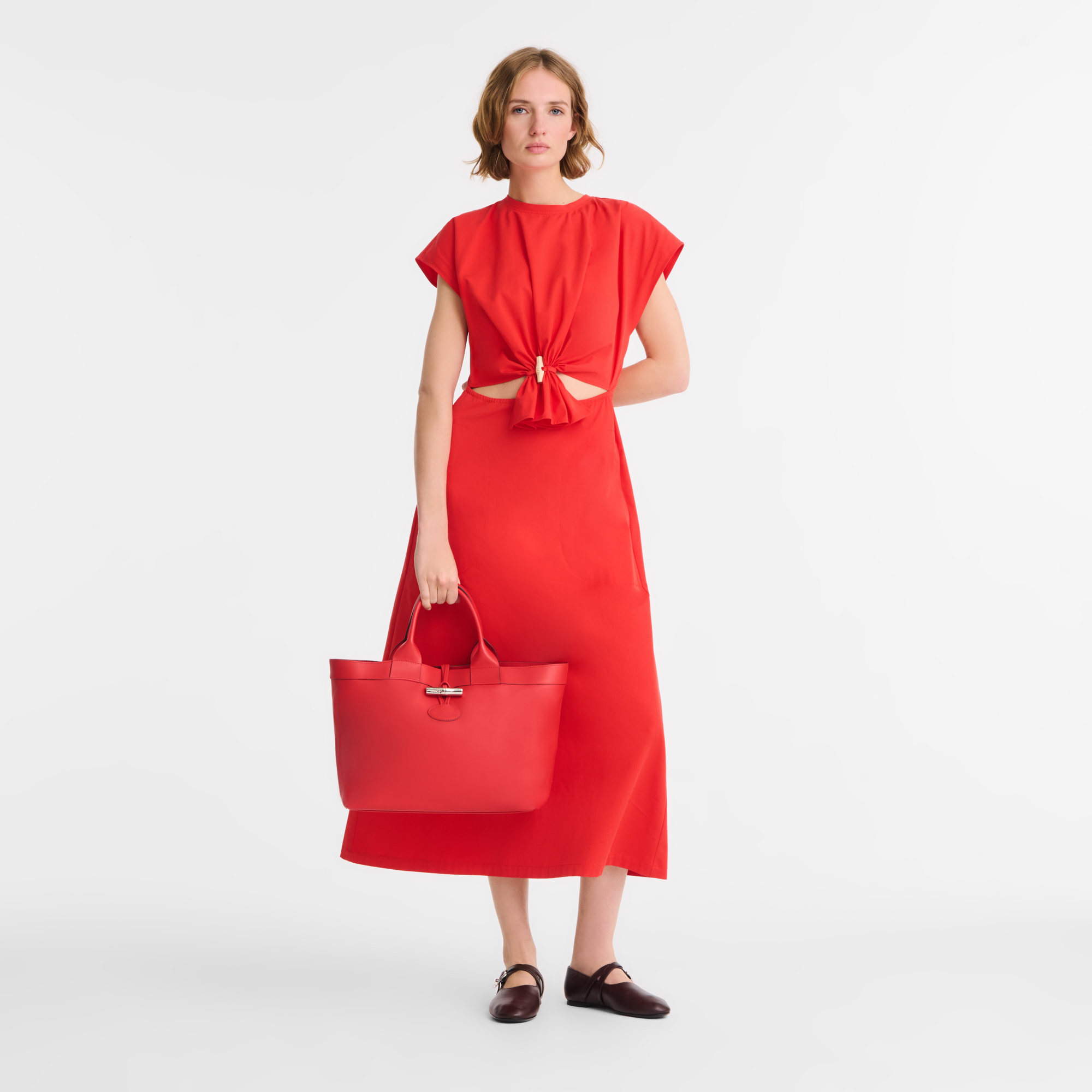 Tote bag L, Red/Navy - View 2 of
5 - zoom in Le Roseau Tote bag L, Red/Navy