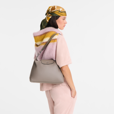 Le Pliage Xtra M Hobo 袋 , 斑鸠灰 - 皮革