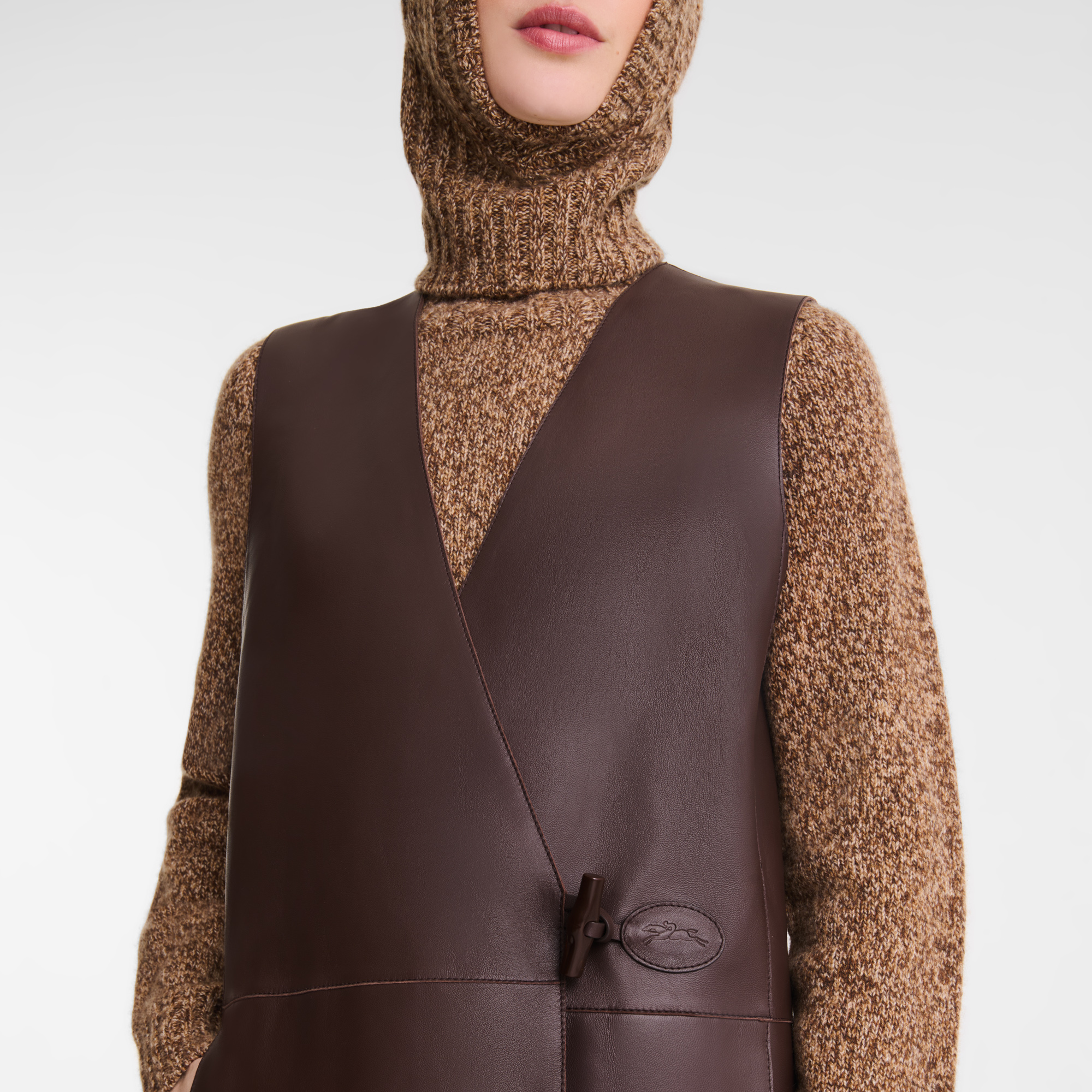 无袖夹克, 乌木色 - 查看 5
        5 - 放大 null 无袖夹克, 乌木色