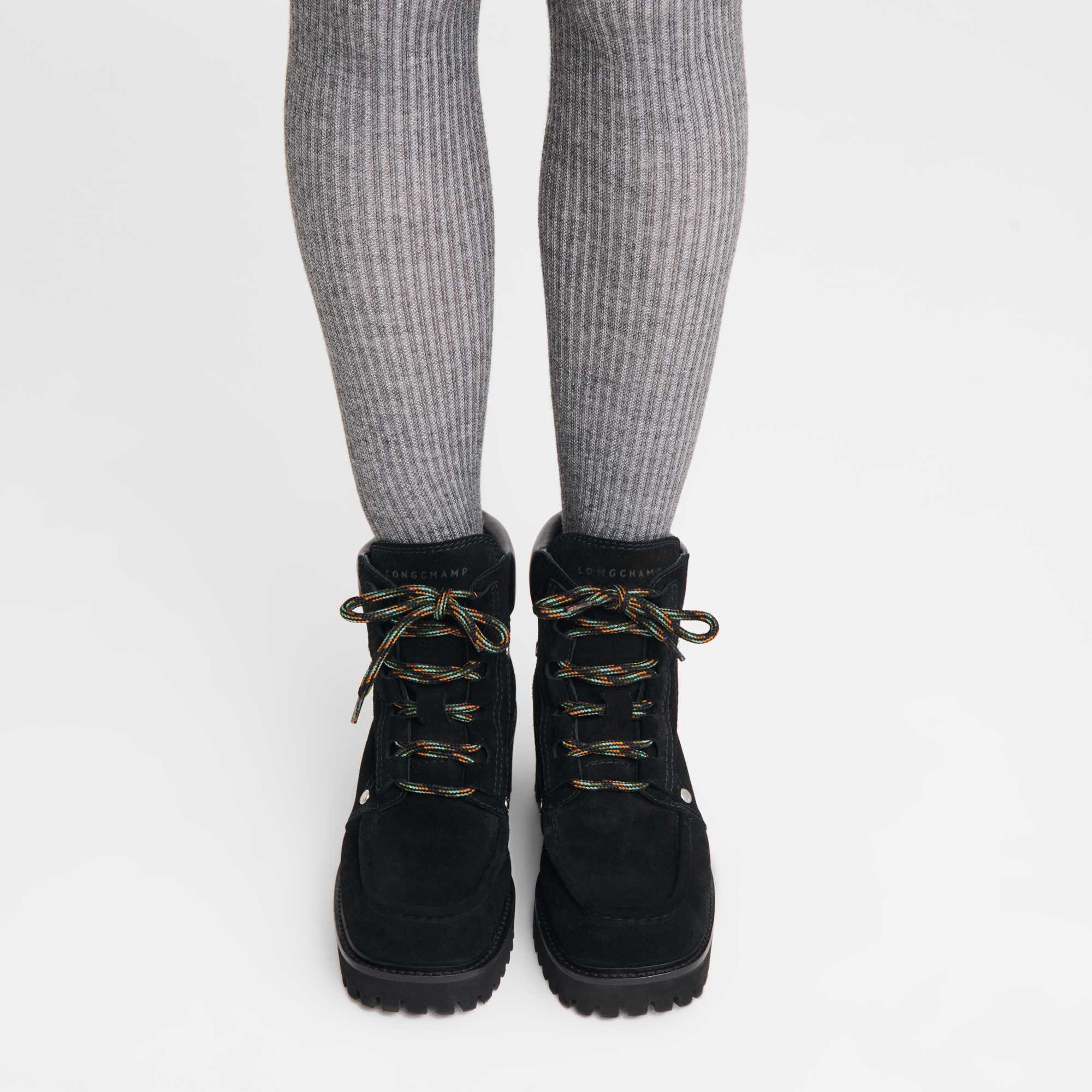 La Baroudeuse 靴履, 黑色