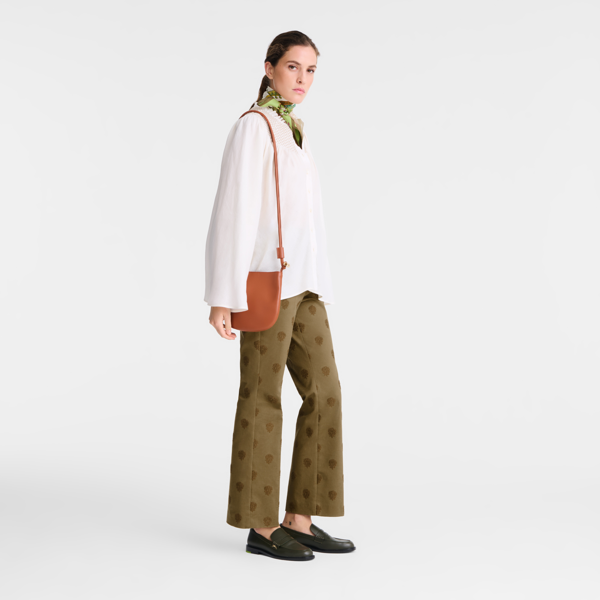 斜挎包 S, 深褐色 - 查看 2
        4 - 放大 Le Roseau 斜挎包 S, 深褐色