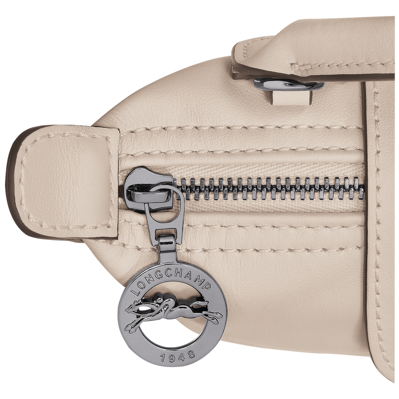 Le Pliage Xtra XS 手拿包 , 米白色 - 皮革  - 查看 6 6