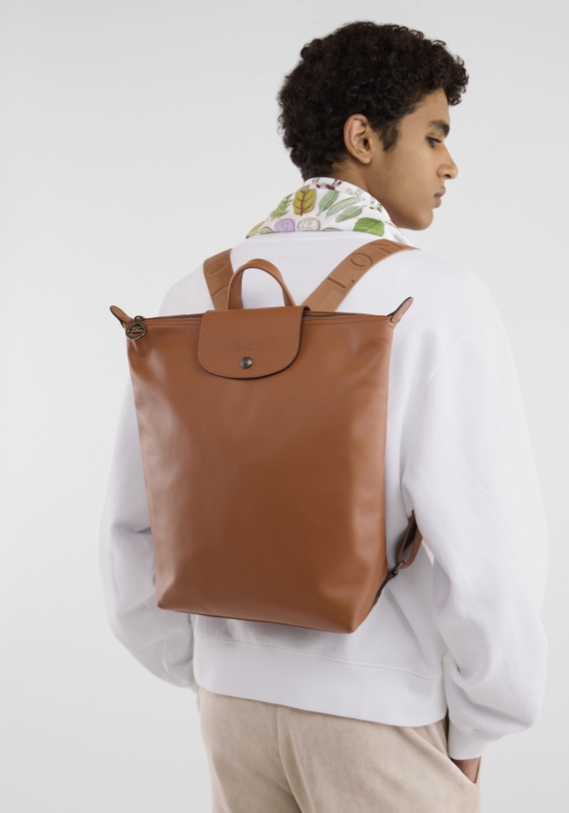 bags-backpacks-men-leather