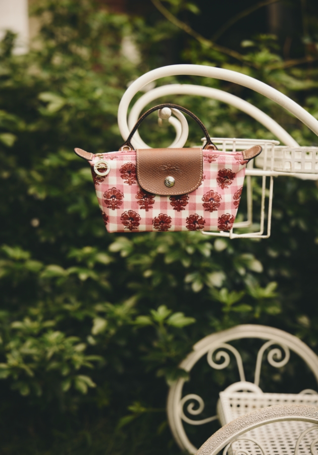 pouches